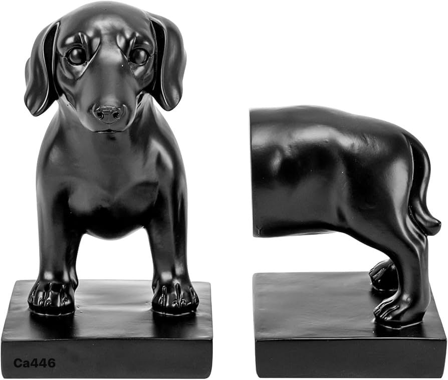 Articulo decorativo perro negro cuña libros 18cm* 26.5cm* 12.5cm